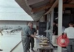 Standbild Cam Ranh Air Base Vietnam, 1967, aus Sekunde 53 historischem Filmmaterial Videoclip 65675021614