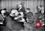 Standbild nach John F Kennedy Bestattung United States USA, 1963, aus Sekunde 46 historischem Filmmaterial Videoclip 65675021631