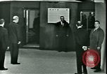 Standbild Premierminister Hayato Ikeda Dulles Virginia USA, 1963, aus Sekunde 12 historischem Filmmaterial Videoclip 65675021645