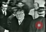 Standbild Premierminister Hayato Ikeda Dulles Virginia USA, 1963, aus Sekunde 47 historischem Filmmaterial Videoclip 65675021645