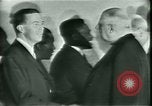 Standbild Präsident Charles de Gaulle Dulles Virginia USA, 1963, aus Sekunde 15 historischem Filmmaterial Videoclip 65675021646