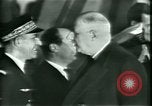 Standbild Präsident Charles de Gaulle Dulles Virginia USA, 1963, aus Sekunde 29 historischem Filmmaterial Videoclip 65675021646