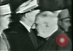 Standbild Präsident Charles de Gaulle Dulles Virginia USA, 1963, aus Sekunde 41 historischem Filmmaterial Videoclip 65675021646
