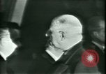 Standbild Präsident Charles de Gaulle Dulles Virginia USA, 1963, aus Sekunde 50 historischem Filmmaterial Videoclip 65675021646