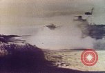 Standbild sowjetische militärische Ausrüstung Sowjetunion, 1975, aus Sekunde 29 historischem Filmmaterial Videoclip 65675021659