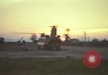 Image évacuation civiles Kontum Vietnam, 1972, de la seconde 5 séquences d'archives historiques vidéo 65675021672