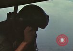 Image évacuation civiles Kontum Vietnam, 1972, de la seconde 46 séquences d'archives historiques vidéo 65675021672