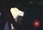 Image évacuation civiles Kontum Vietnam, 1972, de la seconde 55 séquences d'archives historiques vidéo 65675021673