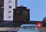 Immagine di Funivie a San Francisco anni '60 San Francisco California USA, 1968, secondo 51 filmato di repertorio 65675021685