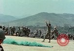 Immagine di Il funzionamento di Lam figlio 719 Laos, 1971, secondo 25 filmato di repertorio 65675021716