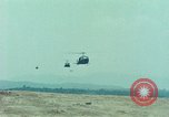 Immagine di Il funzionamento di Lam figlio 719 Laos, 1971, secondo 28 filmato di repertorio 65675021716