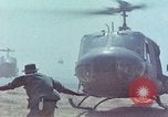 Immagine di Il funzionamento di Lam figlio 719 Laos, 1971, secondo 49 filmato di repertorio 65675021716