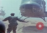 Immagine di Il funzionamento di Lam figlio 719 Laos, 1971, secondo 52 filmato di repertorio 65675021716