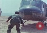 Immagine di Il funzionamento di Lam figlio 719 Laos, 1971, secondo 55 filmato di repertorio 65675021716
