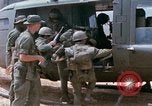 Immagine di Il funzionamento di Lam figlio 719 Laos, 1971, secondo 38 filmato di repertorio 65675021717