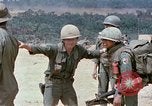 Immagine di Il funzionamento di Lam figlio 719 Laos, 1971, secondo 46 filmato di repertorio 65675021717