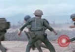 Immagine di Il funzionamento di Lam figlio 719 Laos, 1971, secondo 59 filmato di repertorio 65675021717