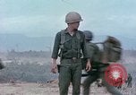 Immagine di Il funzionamento di Lam figlio 719 Laos, 1971, secondo 62 filmato di repertorio 65675021717