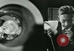 Standbild Signal Corps europäische Theater, 1943, aus Sekunde 28 historischem Filmmaterial Videoclip 65675021722