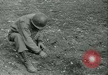 Standbild Signal Corps europäische Theater, 1943, aus Sekunde 42 historischem Filmmaterial Videoclip 65675021722