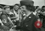 Standbild Signal Corps europäische Theater, 1944, aus Sekunde 10 historischem Filmmaterial Videoclip 65675021723