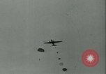 Standbild Signal Corps europäische Theater, 1944, aus Sekunde 19 historischem Filmmaterial Videoclip 65675021723