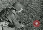 Standbild Signal Corps europäische Theater, 1944, aus Sekunde 46 historischem Filmmaterial Videoclip 65675021723