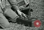 Standbild Signal Corps europäische Theater, 1944, aus Sekunde 48 historischem Filmmaterial Videoclip 65675021723