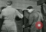 Immagine di Primo segnale di esercito messaggio di servizio di codifica e di decodifica Francia, 1944, secondo 45 filmato di repertorio 65675021725