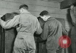 Immagine di Primo segnale di esercito messaggio di servizio di codifica e di decodifica Francia, 1944, secondo 46 filmato di repertorio 65675021725