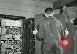 Immagine di Primo segnale di esercito messaggio di servizio di codifica e di decodifica Francia, 1944, secondo 49 filmato di repertorio 65675021725