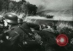 Standbild Schlacht von Frankreich Frankreich, 1940, aus Sekunde 62 historischem Filmmaterial Videoclip 65675021754
