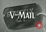 Immagine di V-mail manipolazione di seconda guerra mondiale United States USA, 1943, secondo 5 filmato di repertorio 65675021760
