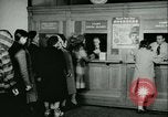 Immagine di V-mail manipolazione di seconda guerra mondiale United States USA, 1943, secondo 9 filmato di repertorio 65675021760