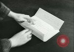 Immagine di V-mail manipolazione di seconda guerra mondiale United States USA, 1943, secondo 55 filmato di repertorio 65675021760