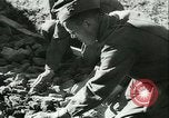 Immagine di Miniera ungherese sapper engineer soldati Ungheria, 1942, secondo 17 filmato di repertorio 65675021781