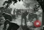 Immagine di Miniera ungherese sapper engineer soldati Ungheria, 1942, secondo 21 filmato di repertorio 65675021781