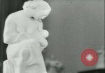 Standbild deutscher Bildhauer Deutschland, 1942, aus Sekunde 38 historischem Filmmaterial Videoclip 65675021787
