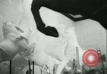 Standbild deutscher Bildhauer Deutschland, 1942, aus Sekunde 45 historischem Filmmaterial Videoclip 65675021787
