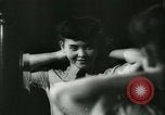 Immagine di Le ragazze tedesche il treno per le comunicazioni di lavoro ad Atene Atene GRECIA, 1942, secondo 3 filmato di repertorio 65675021788