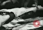 Standbild Fisch Haut-Anlage in Deutschland Deutschland, 1942, aus Sekunde 19 historischem Filmmaterial Videoclip 65675021789