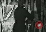 Standbild Fisch Haut-Anlage in Deutschland Deutschland, 1942, aus Sekunde 37 historischem Filmmaterial Videoclip 65675021789