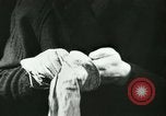 Standbild Fisch Haut-Anlage in Deutschland Deutschland, 1942, aus Sekunde 47 historischem Filmmaterial Videoclip 65675021789