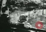 Immagine di Assistenza infermieristica militare United States USA, 1944, secondo 32 filmato di repertorio 65675021853