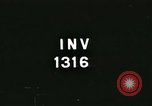 Standbild französischen 2nd Armored Division Sées, Frankreich, 1944, aus Sekunde 3 historischem Filmmaterial Videoclip 65675021854