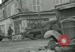 Standbild französischen 2nd Armored Division Sées, Frankreich, 1944, aus Sekunde 9 historischem Filmmaterial Videoclip 65675021854