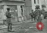 Standbild französischen 2nd Armored Division Sées, Frankreich, 1944, aus Sekunde 22 historischem Filmmaterial Videoclip 65675021854