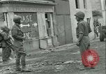 Standbild französischen 2nd Armored Division Sées, Frankreich, 1944, aus Sekunde 23 historischem Filmmaterial Videoclip 65675021854