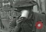 Standbild französischen 2nd Armored Division Sées, Frankreich, 1944, aus Sekunde 51 historischem Filmmaterial Videoclip 65675021854