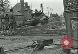 Standbild französischen 2nd Armored Division Sées, Frankreich, 1944, aus Sekunde 6 historischem Filmmaterial Videoclip 65675021855